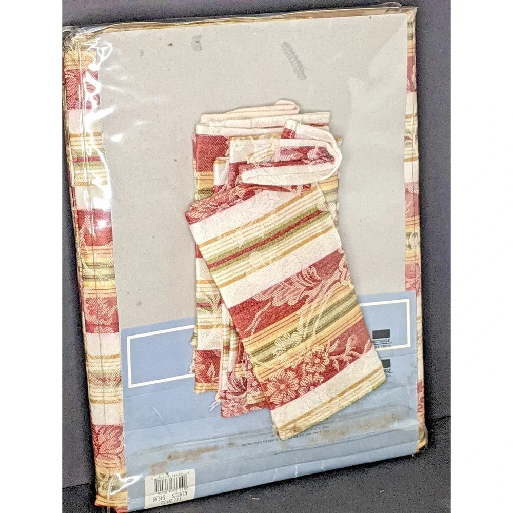 New Liz Claiborne Villager Striped 60 x 104 Rectangle Table Cloth Plus 4 Napkins